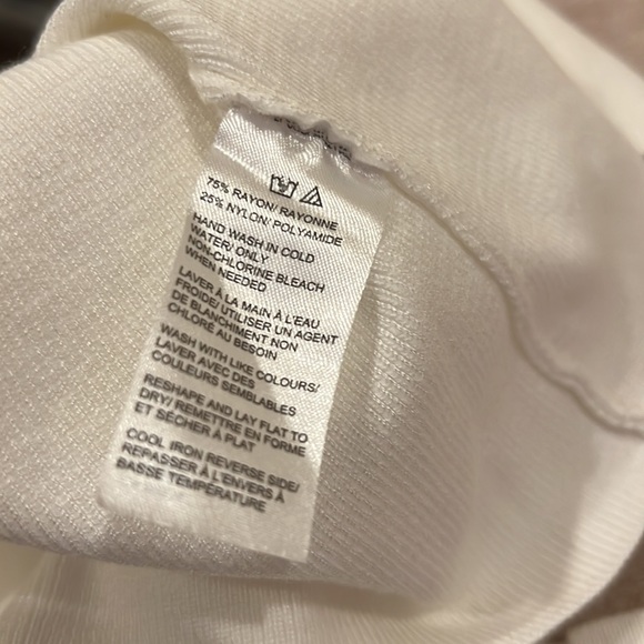 Saks Fifth Avenue Top - Picture 6 of 6